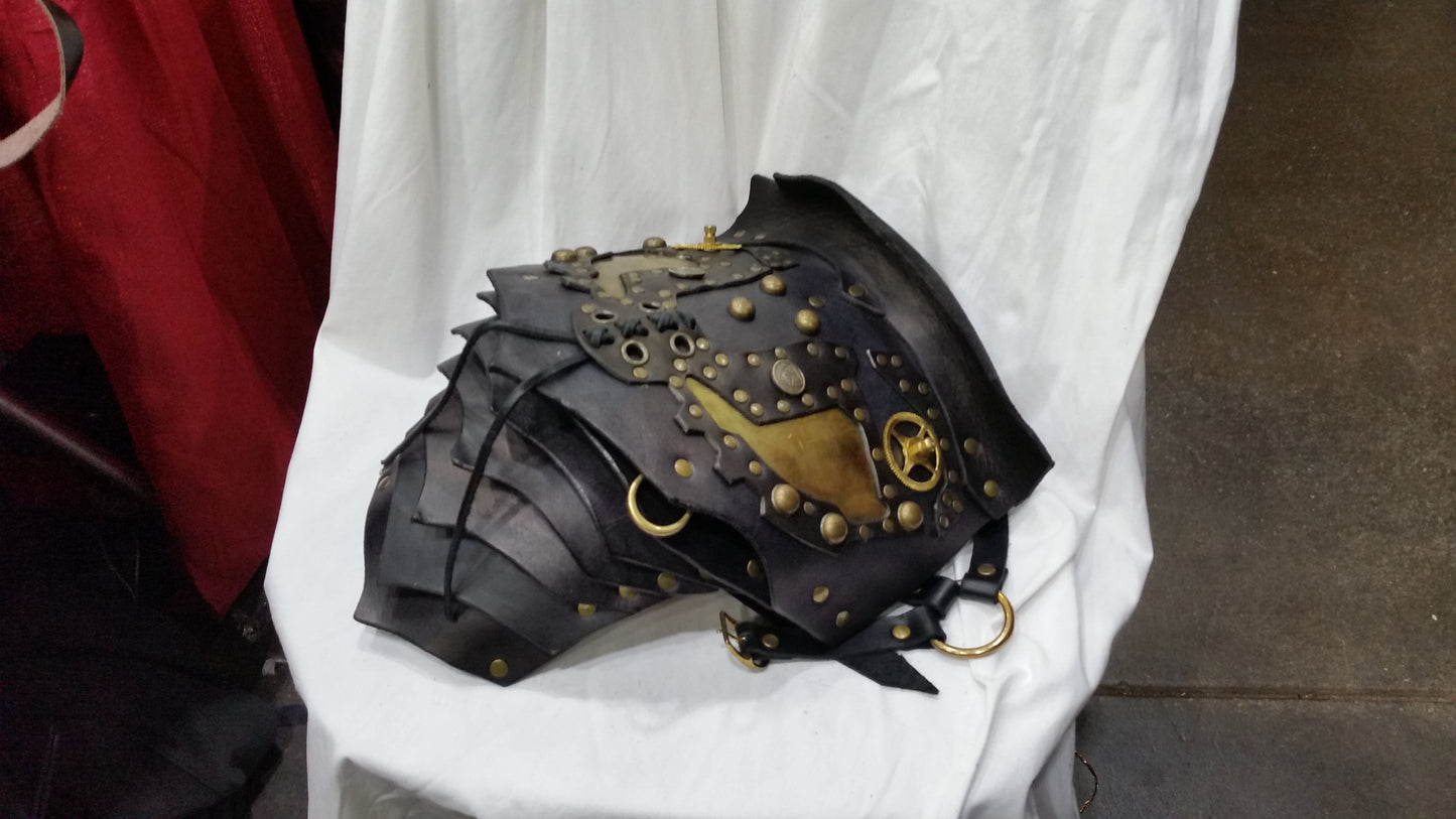 Large Fancy Pauldron