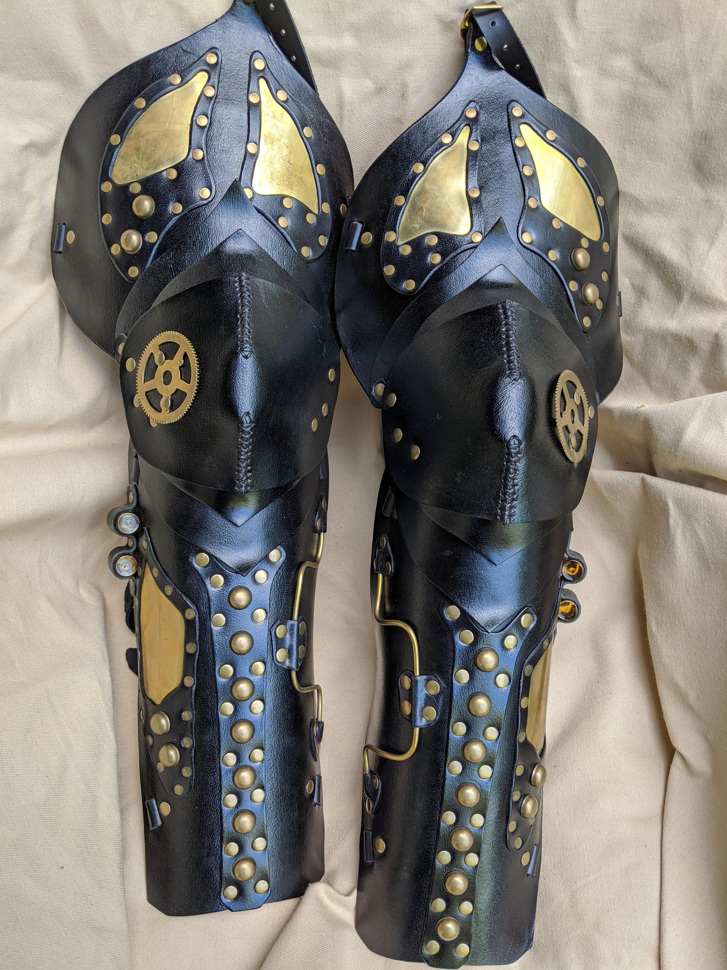 Fancy Steampunk Leg Armor